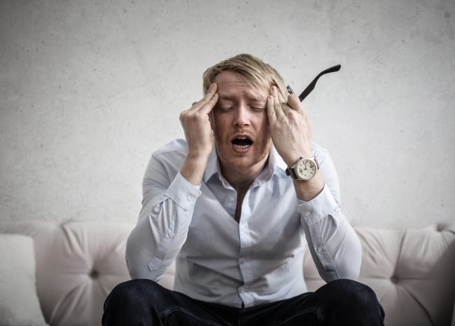 6 Hábitos que aumentam a ansiedade.