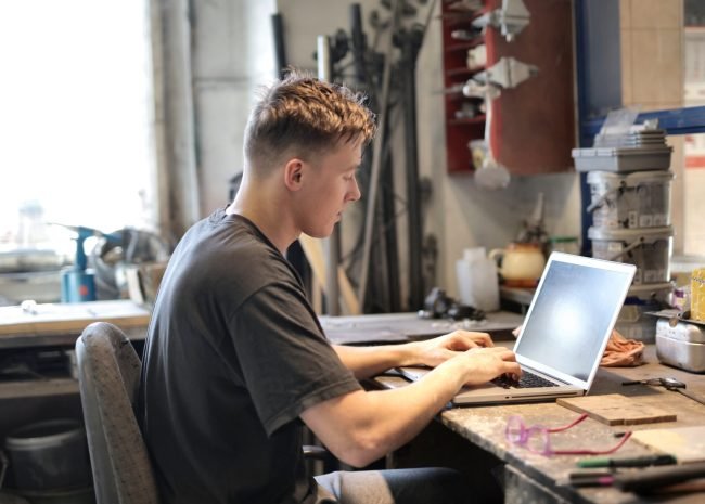 Como deixar o excesso do trabalho?